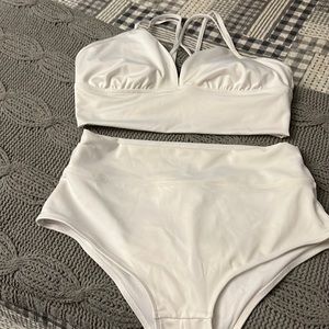 Victoria Secret Pink Gym to Swim. Size XL. Pure White.